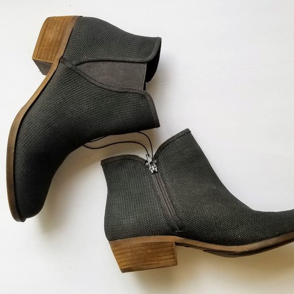 KENSIE | Gerona dark grey suede perforated bootie - Picture 6 of 7